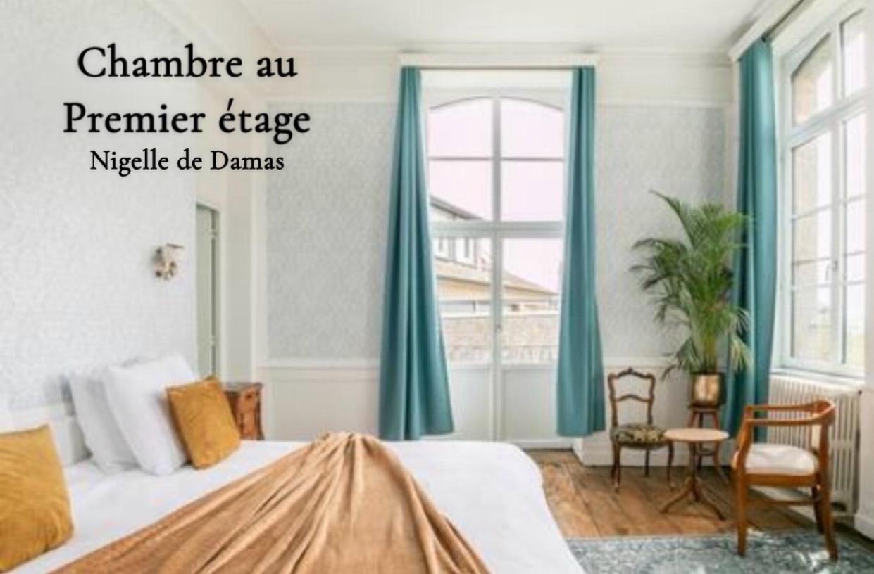 Mercier De Montigny - Les Chambres Du Beffroi - Spa Et Massage Fougères Zewnętrze zdjęcie